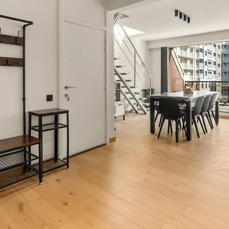 Apartment Sunny Family Duplex In *