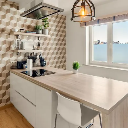 Apartment Sunny Family Duplex In *